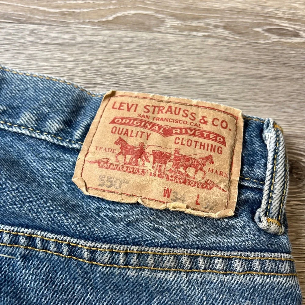 Levis levi 550